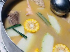 -肥仔文澳门猪骨煲(南京西路店)