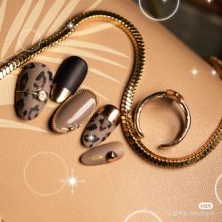 -妙睫屋日式美甲美睫