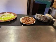 -唐拉雅秀酒店-西锦汇空中BBQ·思创餐厅