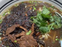 -小马牛肉面·牛骨熬制(南京博物院店)