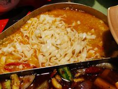 -咪佬肥肠鸡，黔江鸡杂，小龙虾(冉家坝店)