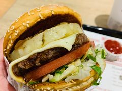 -The Habit Burger Grill 哈比特汉堡(爱琴海店)