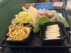 -一席地·本地鸡窝·杭帮鸡火锅(萧山银隆百货店)