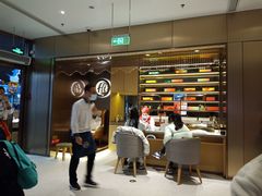 -海底捞火锅(金山百联店)