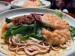 -阿依娘镇店豌杂面(三峡广场店)