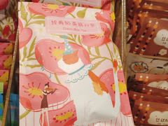 -猫的天空之城概念书店(杭州南宋御街店)