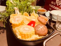 -捞王锅物料理(上海世茂广场店)