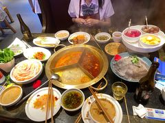 -周师兄大刀腰片火锅(洪崖洞旗舰店)