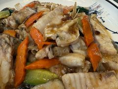 拆烩鲢鱼头-广迎居老正兴菜馆