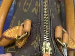 -爱革·洗衣改衣·洗鞋修鞋·洗包修包·奢侈品护理(宝地广场店)