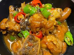 恩施腊蹄子炖莴苣-爷爷的土钵菜(街道口店)