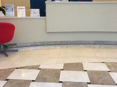 -瑞尔齿科(上海长风大悦城店)