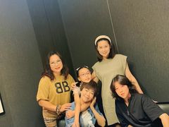 -三人行骨头王火锅(长寿店)
