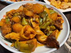 排骨豆角土豆粘卷子-粗粮人家·东北菜(洋桥店)