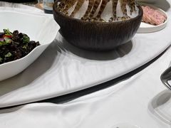 -红鼎豆捞·非遗鲍皇汤火锅(宝丰路店)