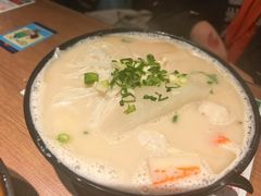 -肥汁米蘭香港米线(定西路店)