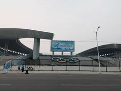 -铁西体育场