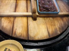 -鱼窝棚柴火铁锅炖(富山屯店)