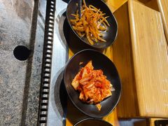 -小黑猪石板烤肉(皇冠花园店)