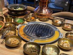 十道正宗韩国小菜-金顺韩式烤肉·网红烤肉店(广利路店)