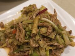 -小碗大胃(福久源新天地店)