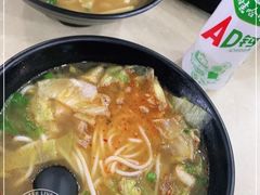 -龙记桂林米粉(财满街店)