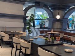-必胜客(砂之船中东奥莱店)