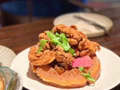 炸鸡华夫饼-Brut Eatery悦璞食堂(建国东路店)