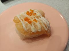 蟹籽三文鱼寿司-争鲜回转寿司(流行前线店)