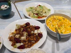 -孔雀云贵川·融合菜(长宁来福士店)