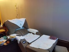 -金色印象·4K影院式足体养生(杨家坪西郊店)