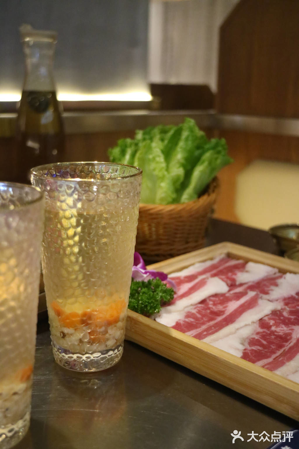 环境:以前经常去第一市场店，大菠萝店第一次来