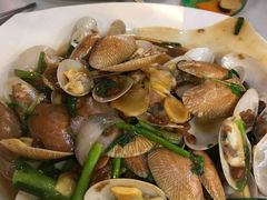-大树下海鲜饭店