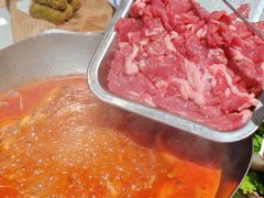-王奋斗贵州酸汤牛肉火锅