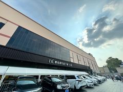 -胖东来生活广场(健康路店)