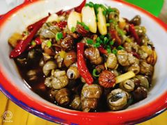 -冶建镜子·老南昌大排档·江西虾王(总店)