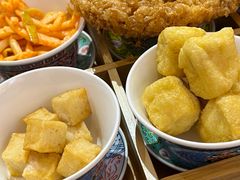 -鸡遇虾煲干锅火锅(小寨金莎店)