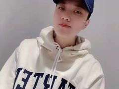 -枫叶小镇奥特莱斯