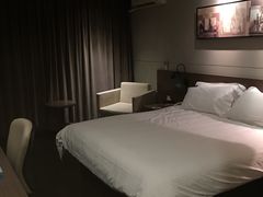 -锦江之星品尚(武汉协和医院取水楼地铁站店)