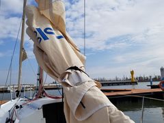 -上海滴水湖皇冠假日酒店