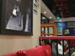 -西西弗书店&矢量咖啡(壹方购物中心店)