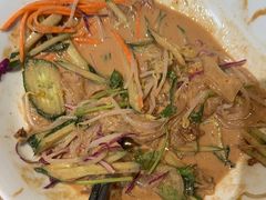-关东小磨东北菜(上海长风大悦城店)