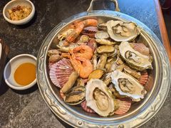 -五谷丰登农家院·地道胶东菜·海鲜烧烤(威海店)