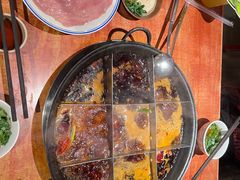 -周小明火锅(黑金冠社区店)