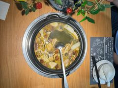 -一朵菌·野生菌探索家火锅(南亚店)
