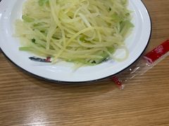 -李连贵熏肉大饼(沈阳站店)