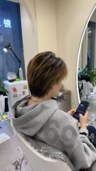 -5M HAIR SALON