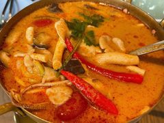 海鲜冬阴功汤-CHINCHIN 青青·泰国料理(万象食家店)