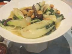 -哈啾嗨·新概念蒙餐(红星新城店)