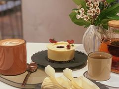 -潮一不贰·法式甜品·生日蛋糕·西式简餐(外滩店)